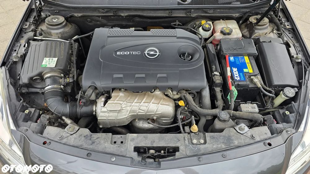 Opel Insignia - 28