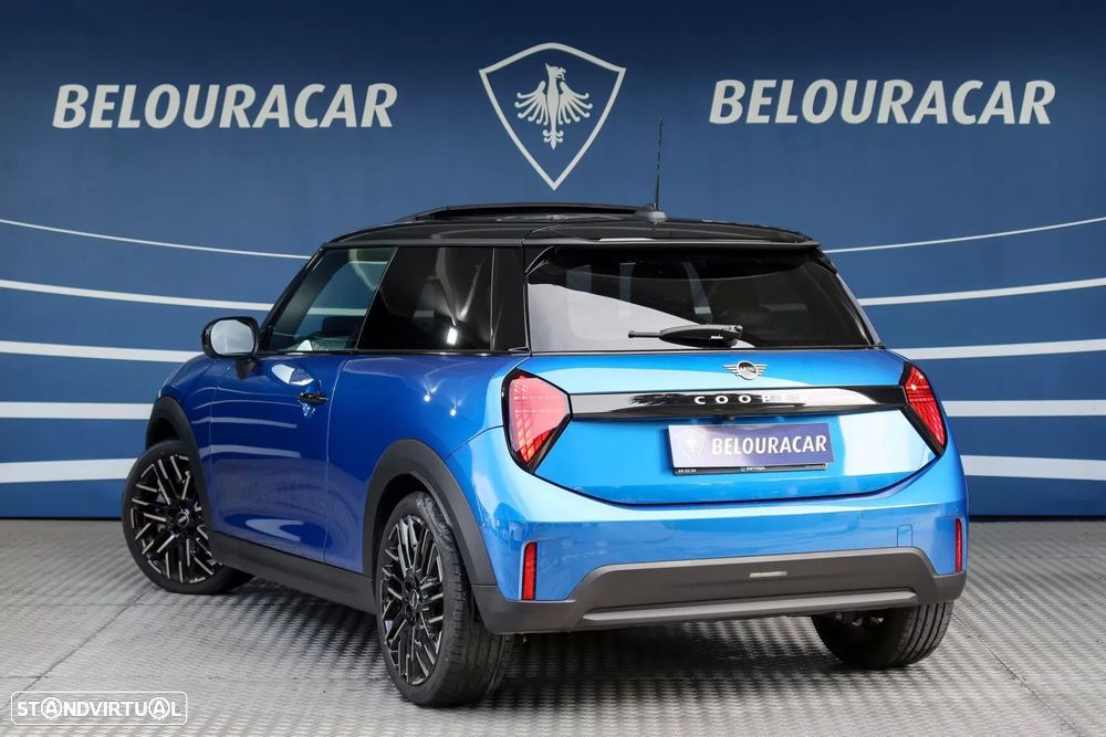 MINI 3 Portas Cooper C Favoured M - 4