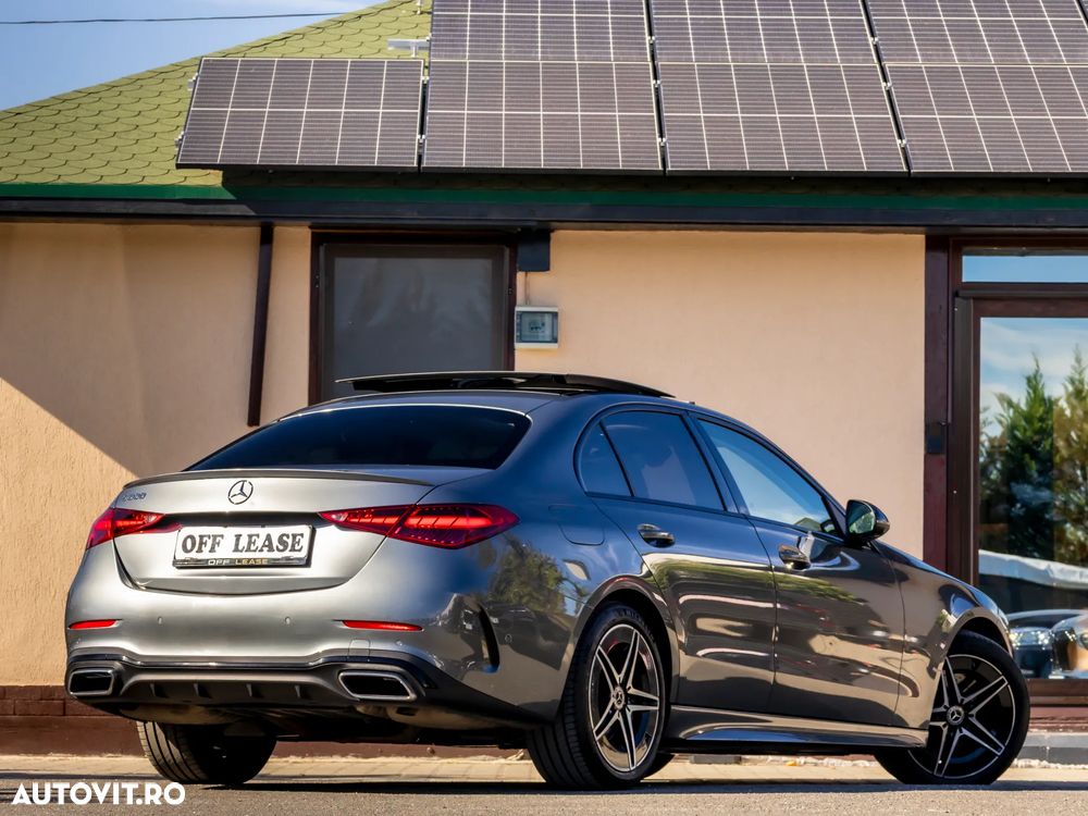 Mercedes-Benz C 300 4MATIC 9G-TRONIC AMG Line - 3