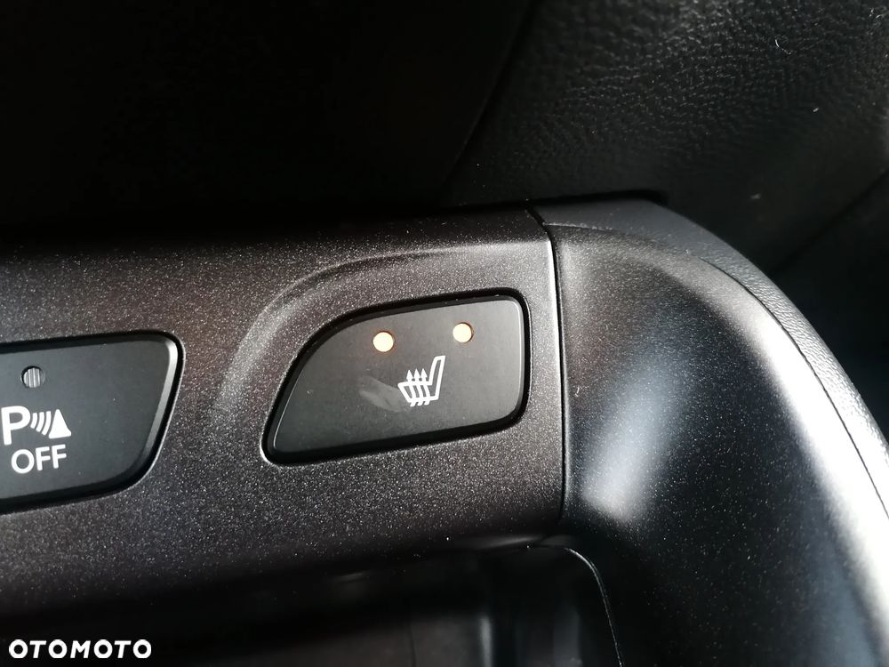 Hyundai ix35 1.6 2WD Fifa World Cup Edition - 22