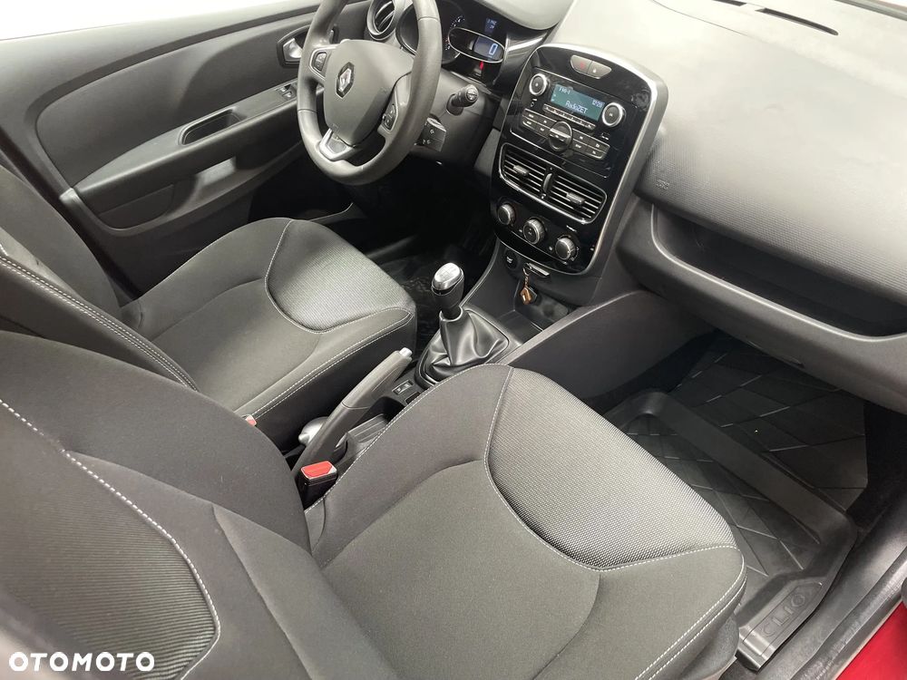 Renault Clio 0.9 TCe Life - 28