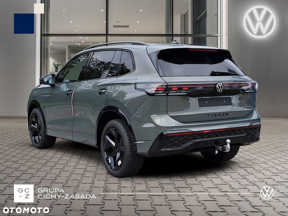 Volkswagen Tiguan - 4