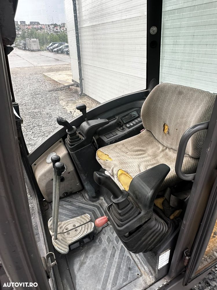 Volvo EC15B XTV - 9