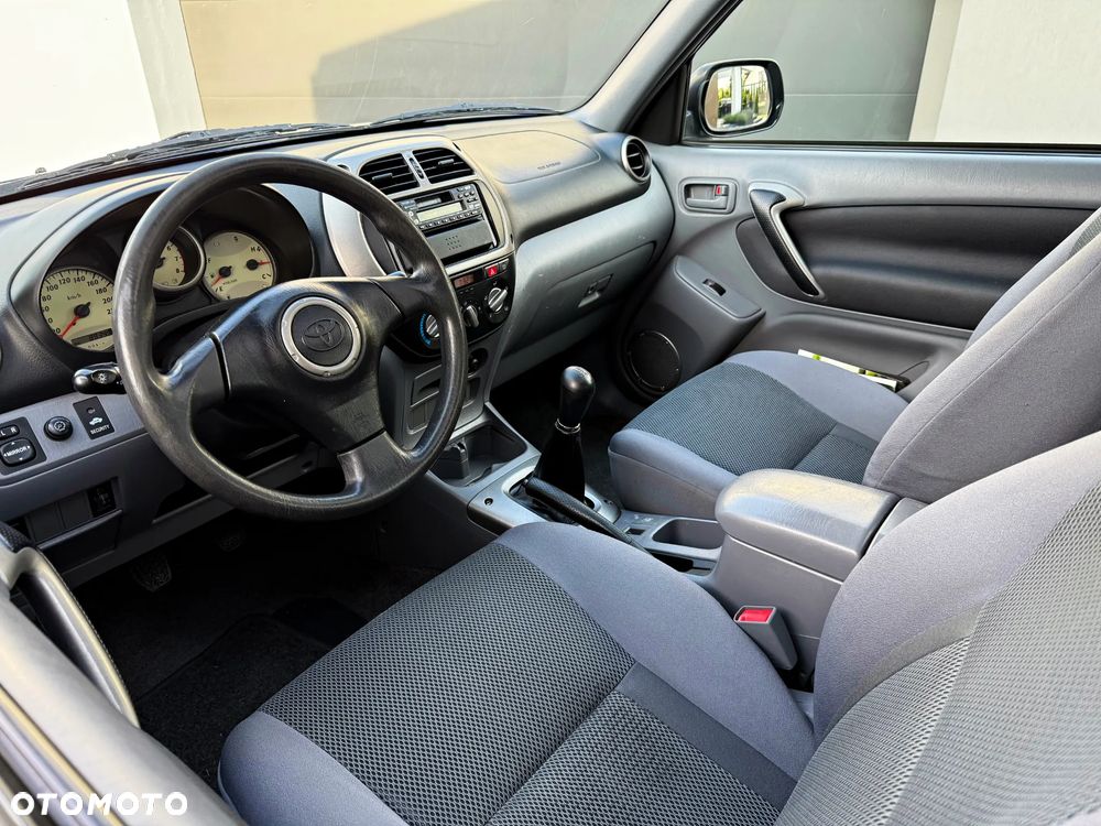 Toyota RAV4 4x2 - 2