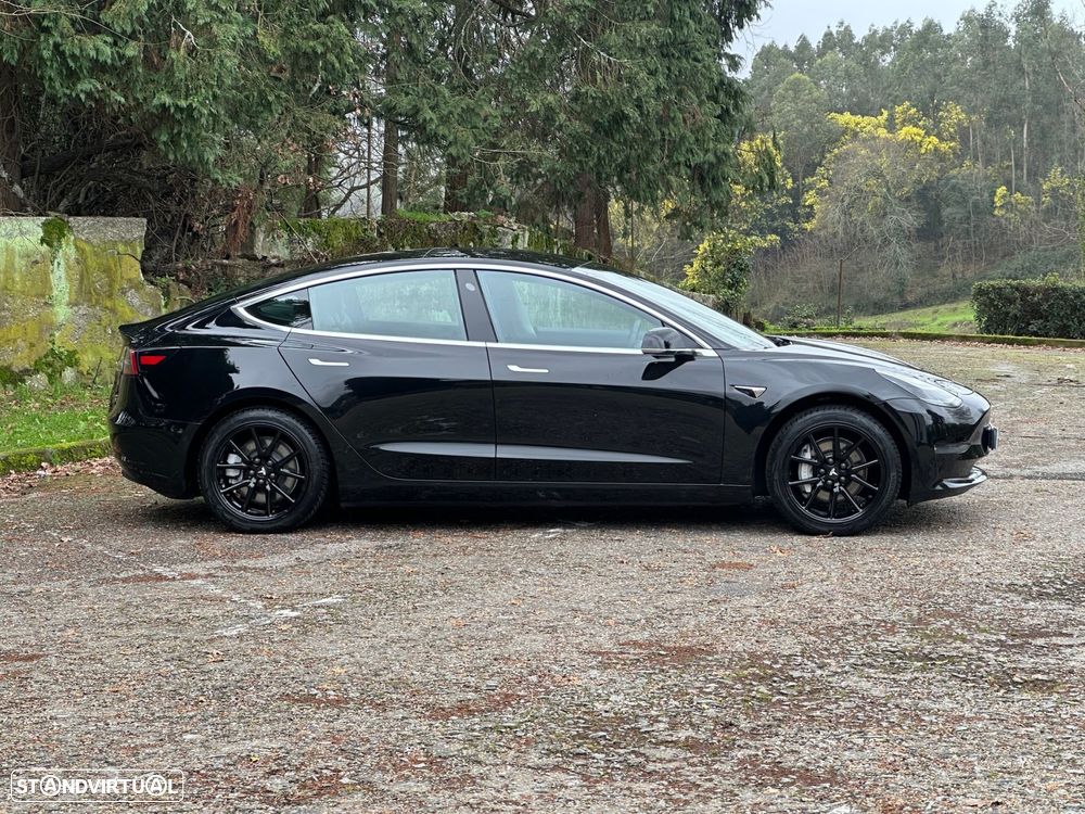 Tesla Model 3 Long-Range Dual Motor AWD - 23