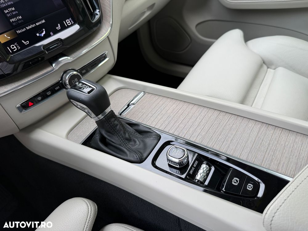 Volvo XC 60 D4 Geartronic Inscription - 13