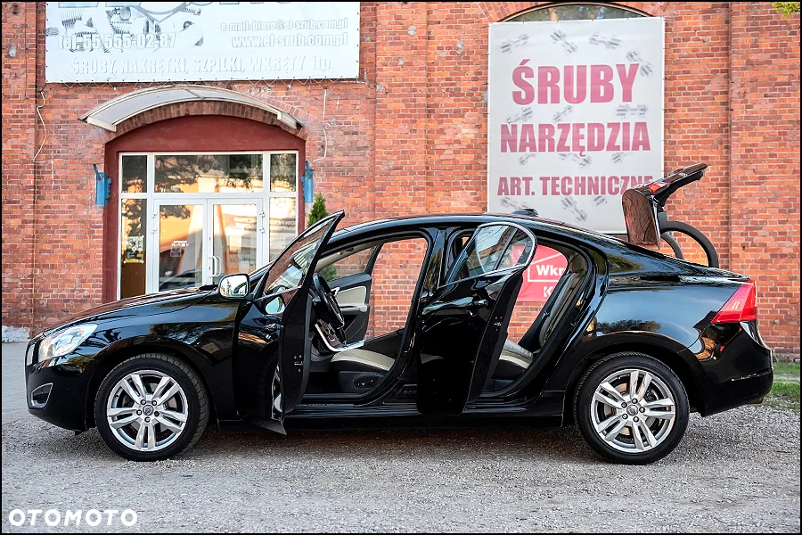 Volvo S60 - 11