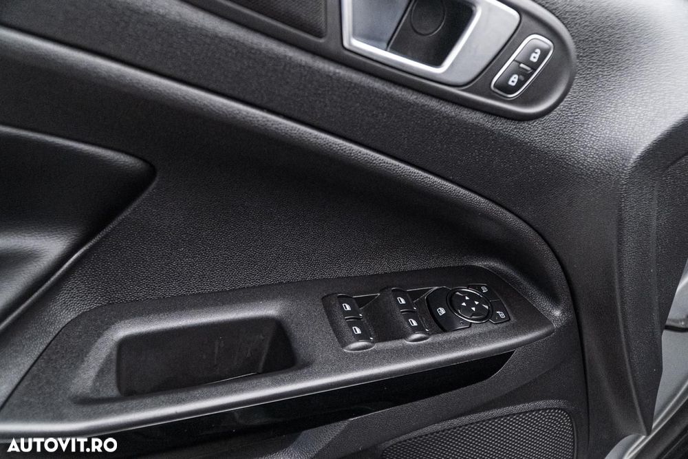 Ford EcoSport 1.0 EcoBoost Titanium - 26