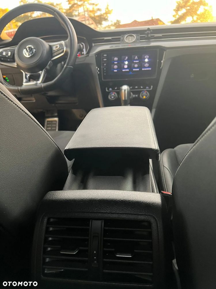 Volkswagen Arteon 2.0 TDI Bi-Turbo SCR 4Mot R-Line DSG - 13