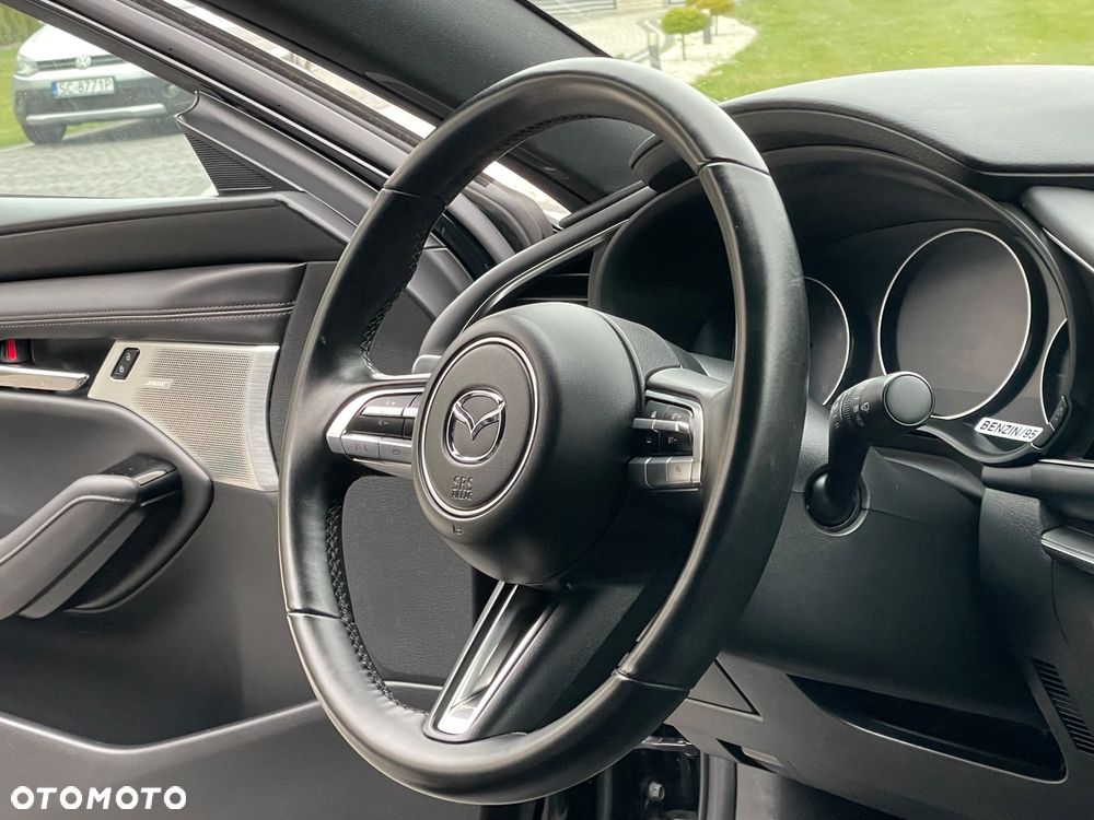 Mazda 3 e-SKYACTIV-G 150 M HYBRID DRIVE EXCLUSIVE-LINE - 35