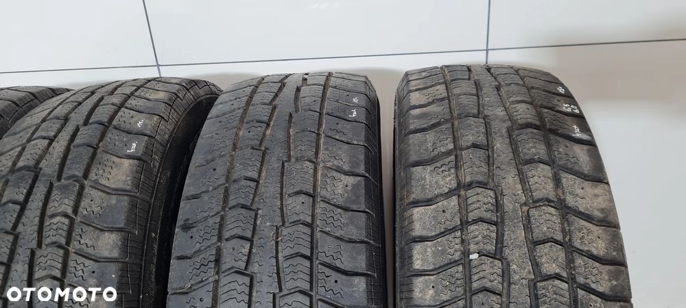 Opony Cooper Discoverer M+S 2 205/70R15 - 2