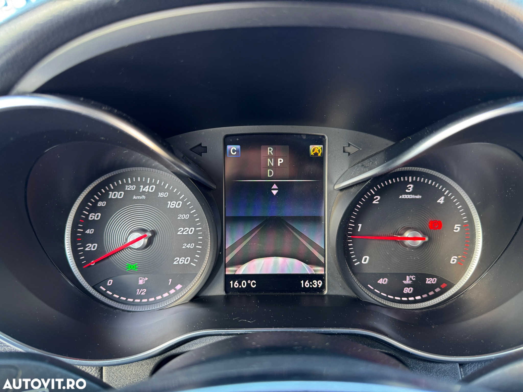 Mercedes-Benz GLC Coupe 250 d 4MATIC - 26