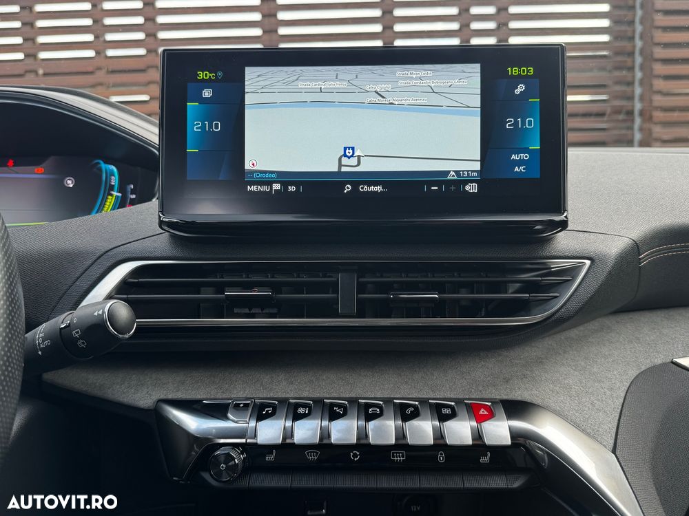 Peugeot 3008 PHEV 225 EAT8 GT - 24
