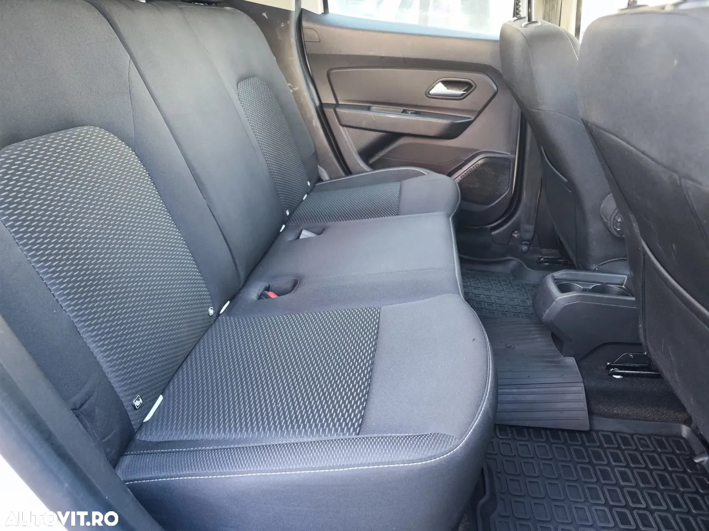 Dacia Duster 1.5 Blue dCi 4WD Comfort - 18