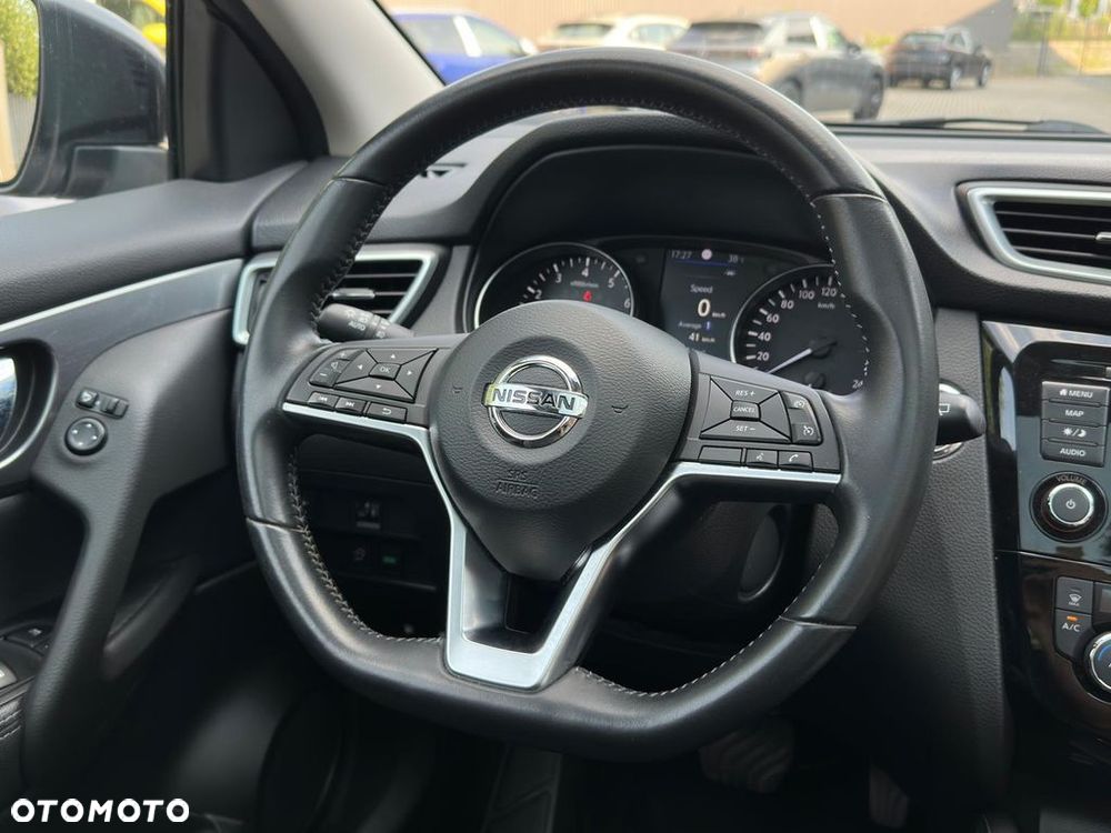 Nissan Qashqai 1.3 DIG-T DCT N-CONNECTA - 12