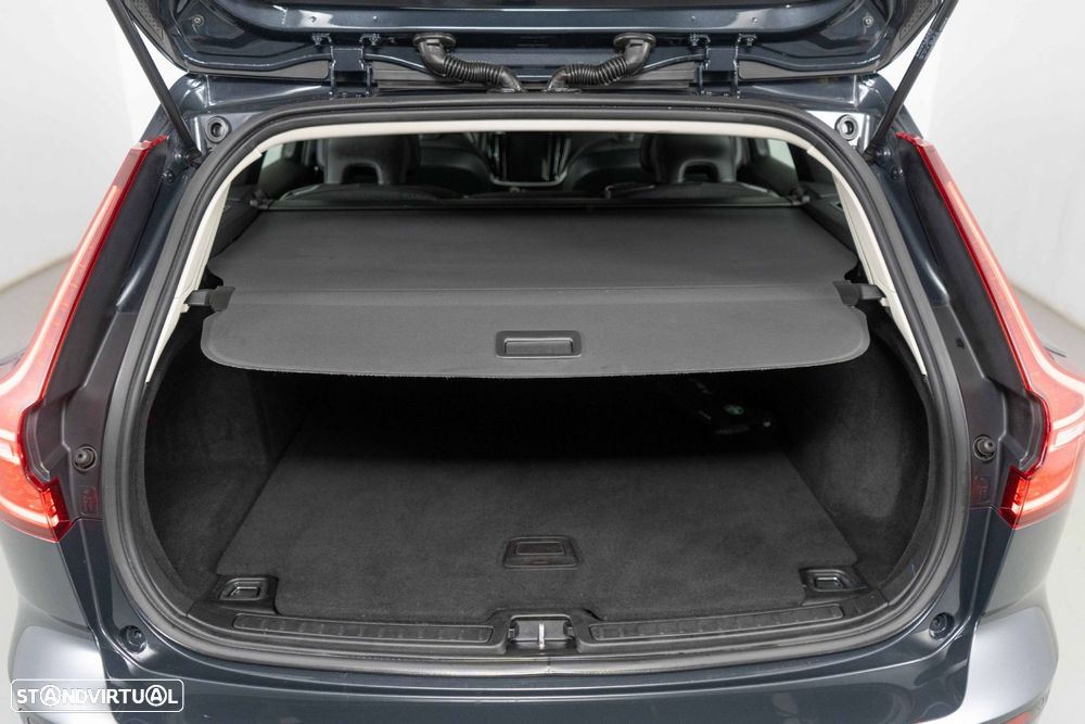 Volvo V60 2.0 D3 Momentum - 11