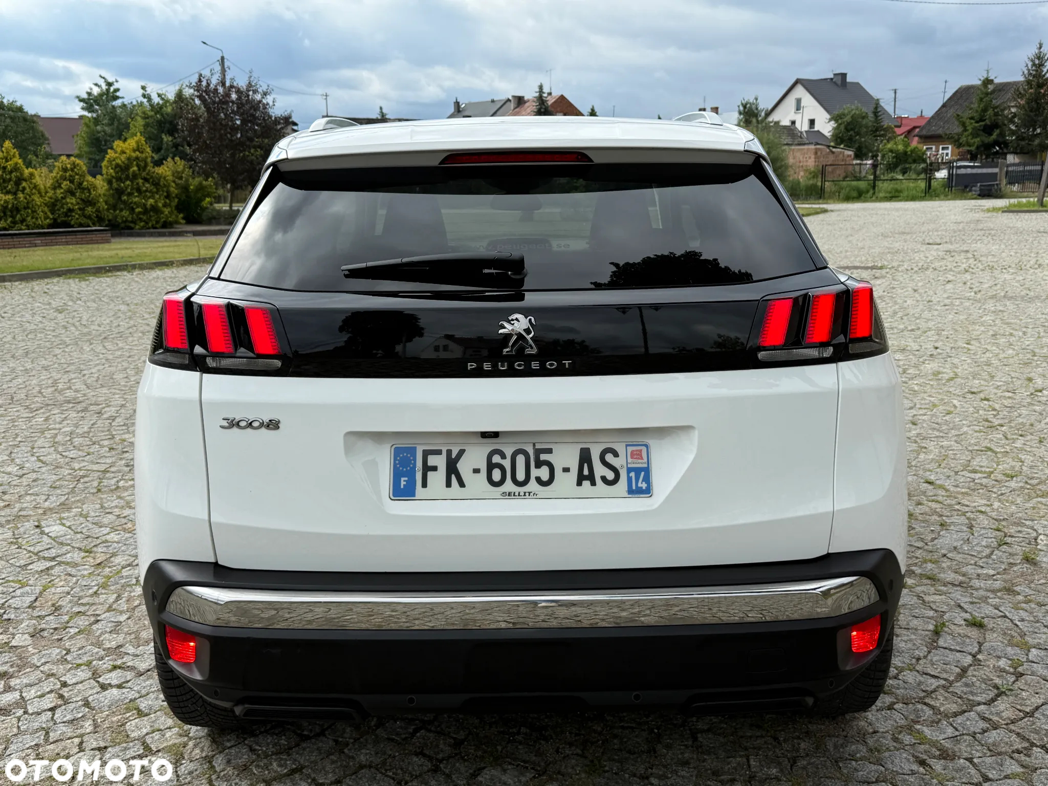 Peugeot 3008 PureTech 130 Stop & Start EAT6 Allure - 19