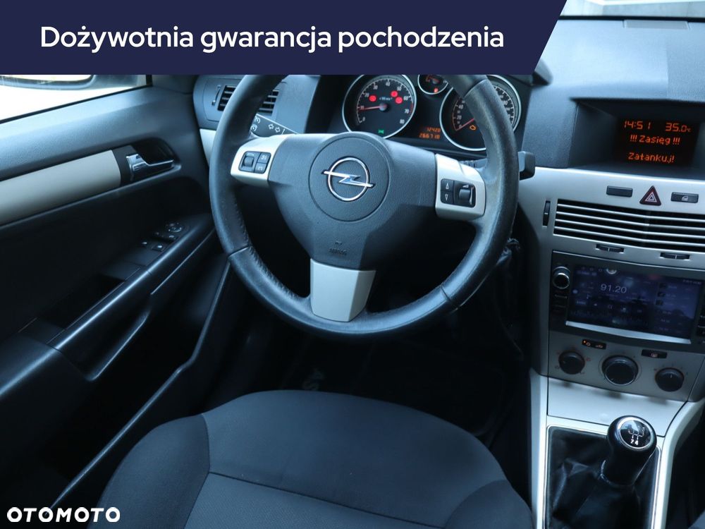 Opel Astra - 9