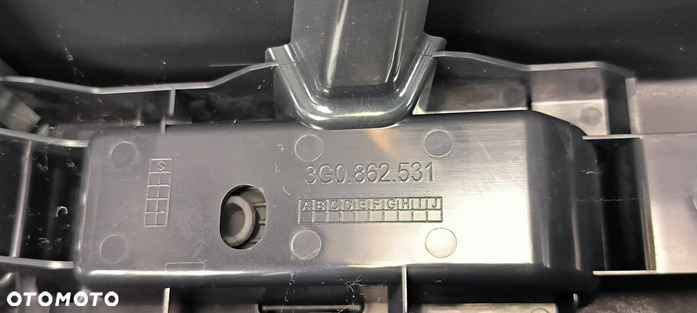 PODŁOKIETNIK VOLKSWAGEN PASSAT B8 R-LINE 3G1863241C - 13