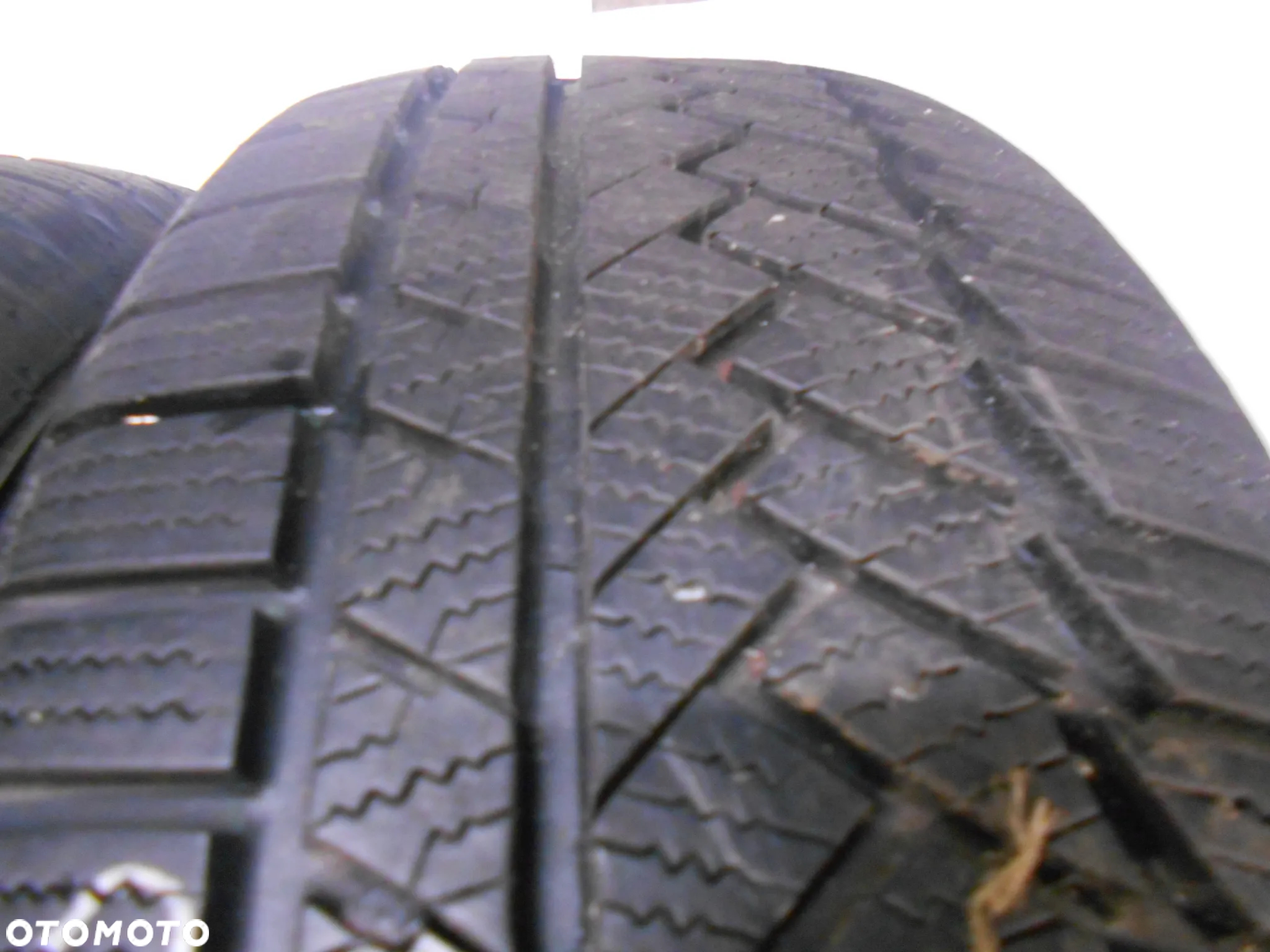 OPONY  215/65R16 CONTINENTAL WINTER CONTACT TS 850P DOT 4117  / 4716 7.4MM - 4