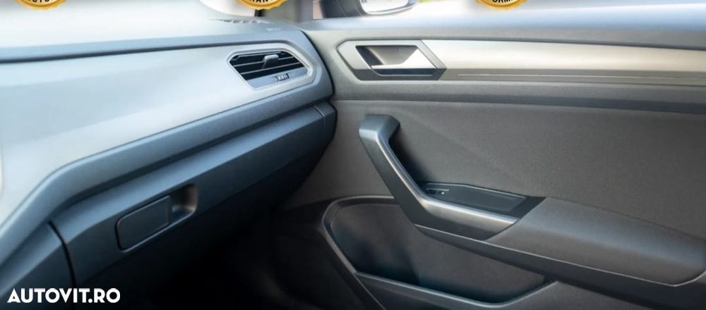 Volkswagen T-Roc 2.0 TDI DSG Sport - 8