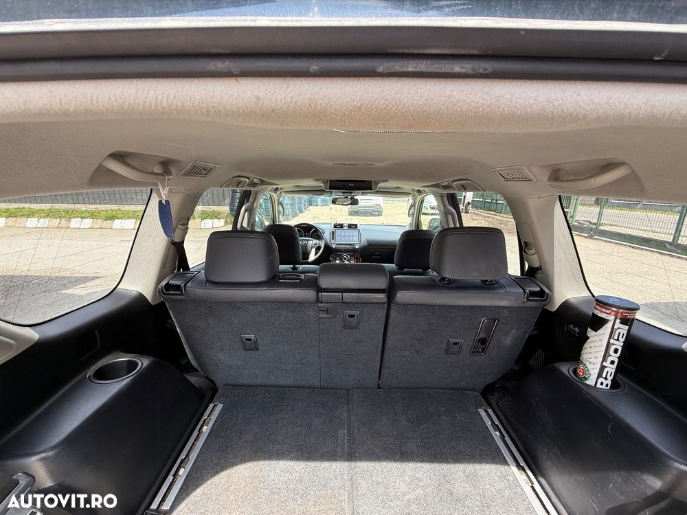Toyota Land Cruiser 3.0l Turbo D-4D Aut. AVS 7 Locuri Luxury - 10
