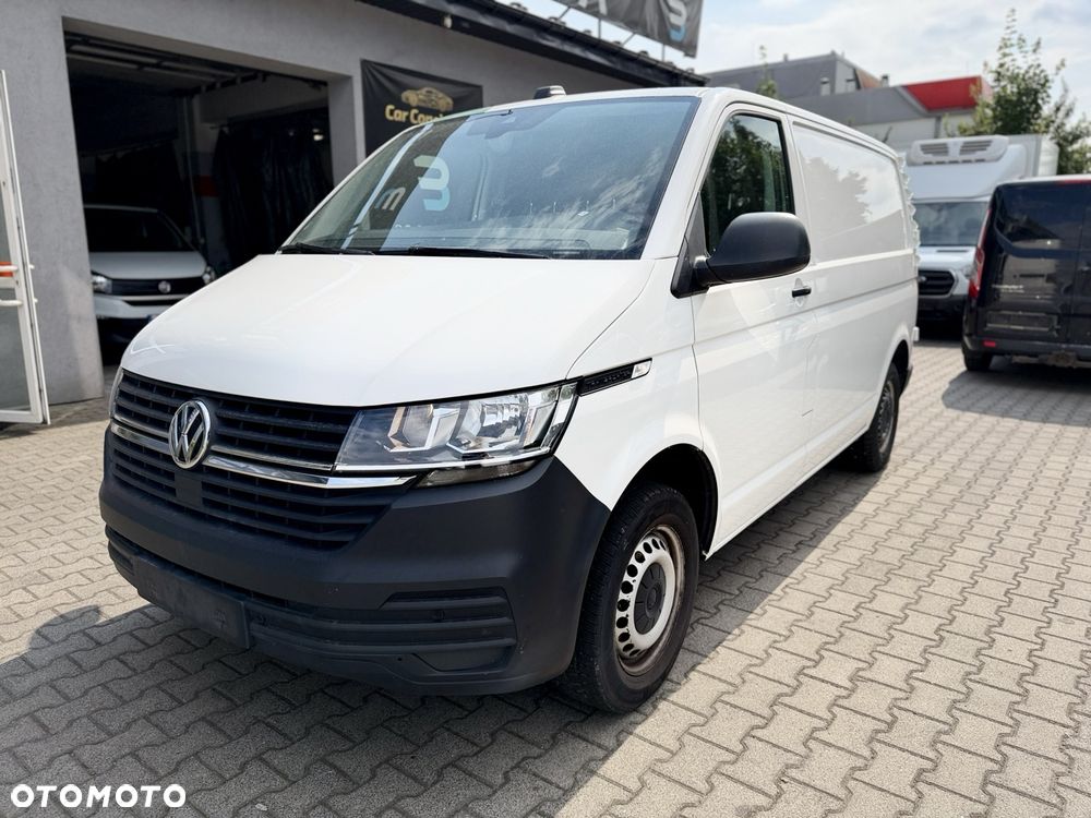 Volkswagen Transporter - 9