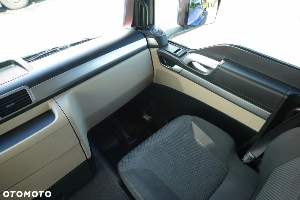 MAN TGS 35.460 / 8x4 / WYWROTKA TYLNOZSYPOWA / HYDROKLAPA / NAVI / AUTOMAT - 34