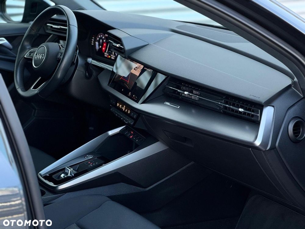 Audi A3 Sportback - 15