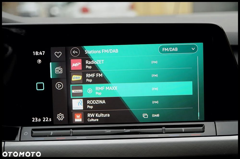 Volkswagen Golf - 20