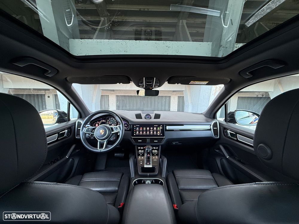 Porsche Cayenne - 19