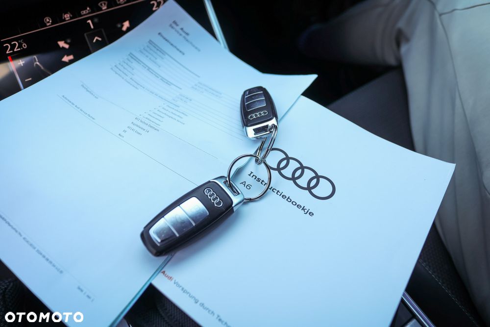 Audi A6 Avant 40 TDI S tronic S line - 38