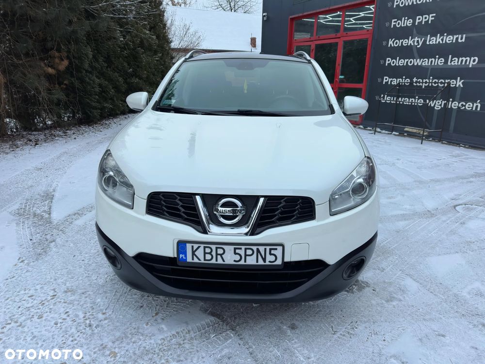 Nissan Qashqai - 2