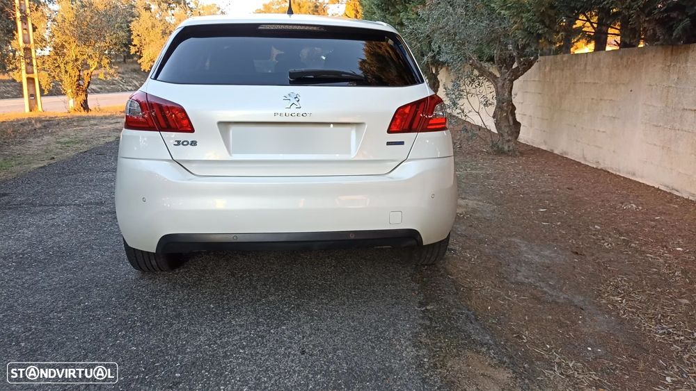 Peugeot 308 1.6 BlueHDi GT Line - 9