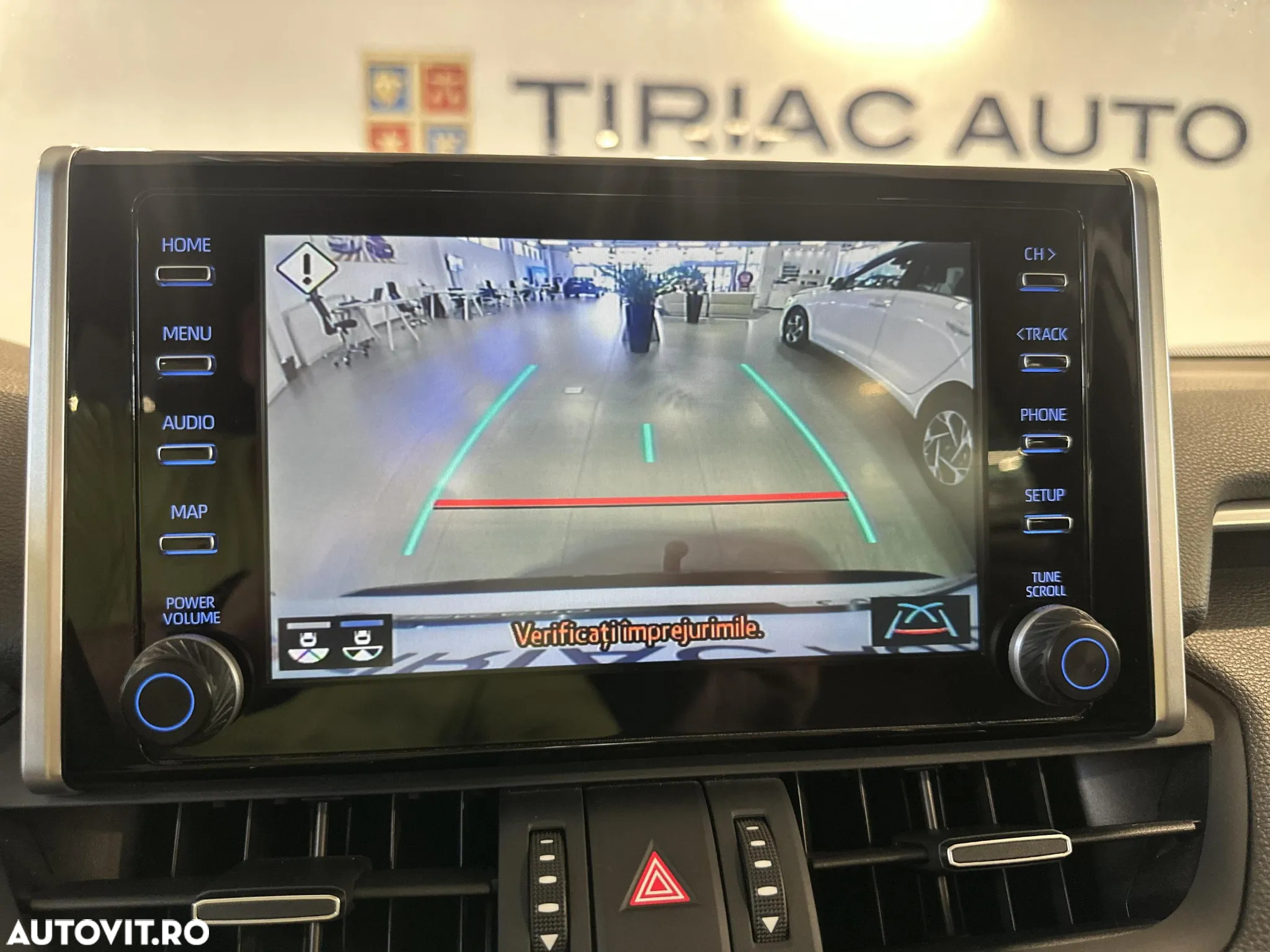 Toyota RAV4 Plug-in-Hybrid - 19