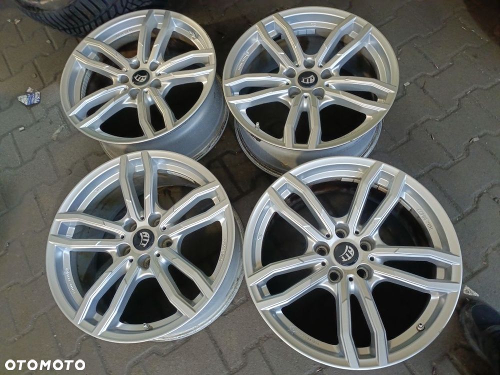 Felgi aluminiowe 5x112 et30 8jx18 BMW Mercedes audi MG  skoda cupra