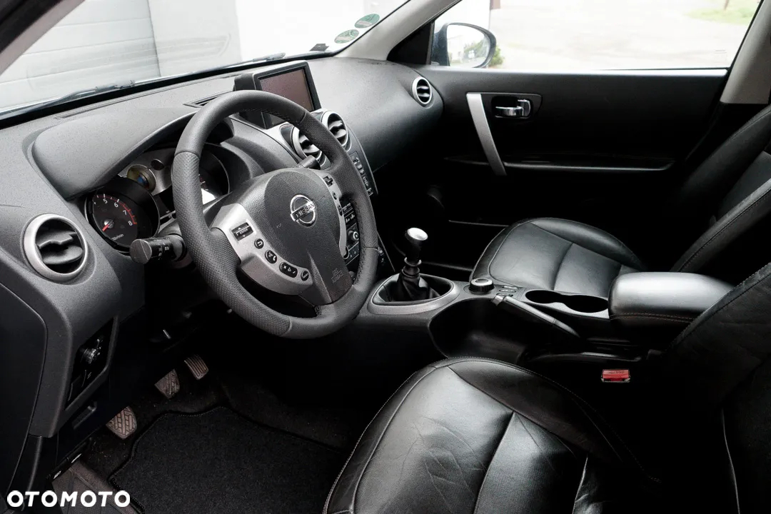 Nissan Qashqai 2.0 4x4 Tekna - 19