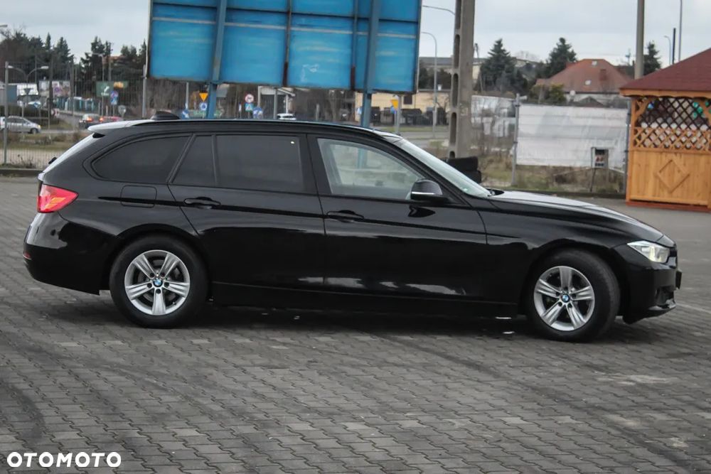 BMW Seria 3 320d Sport-Aut - 6