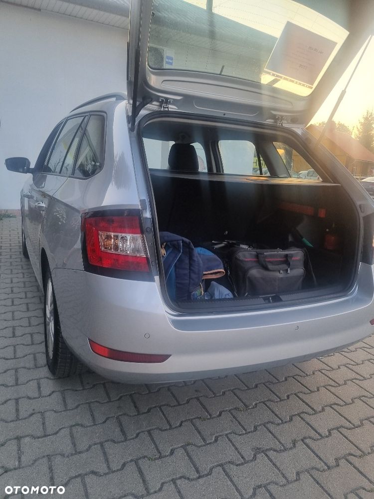 Skoda Fabia 1.0 Ambition - 9