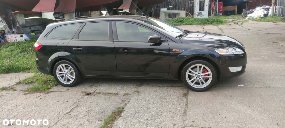 Ford Mondeo 2.0 TDCi Ambiente - 9