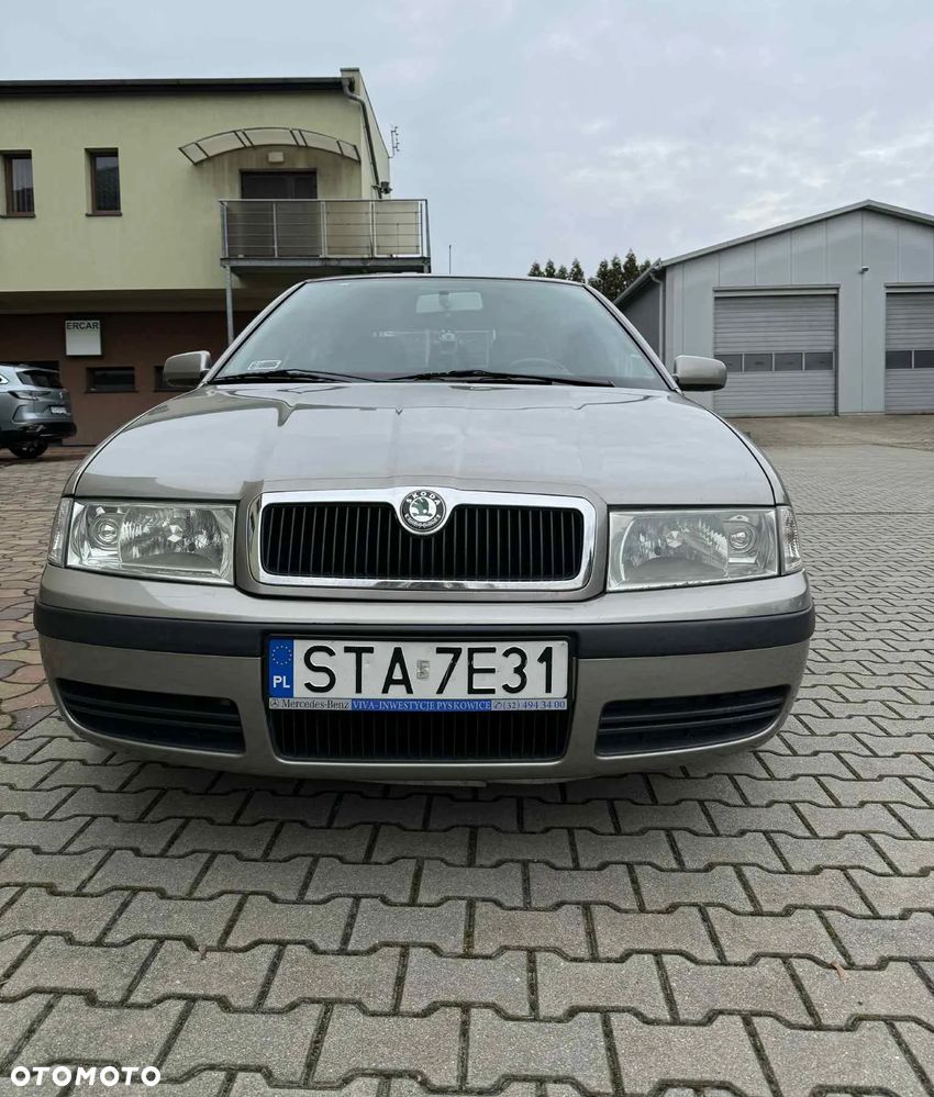 Skoda Octavia - 2