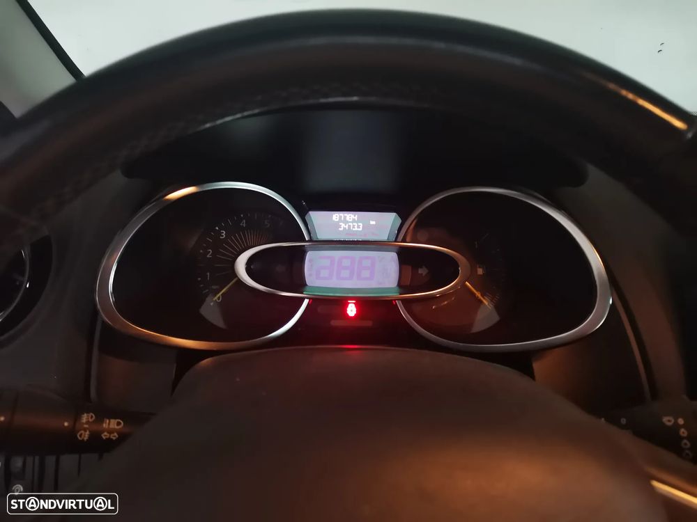 Renault Clio 1.5 dCi Limited EDition - 1