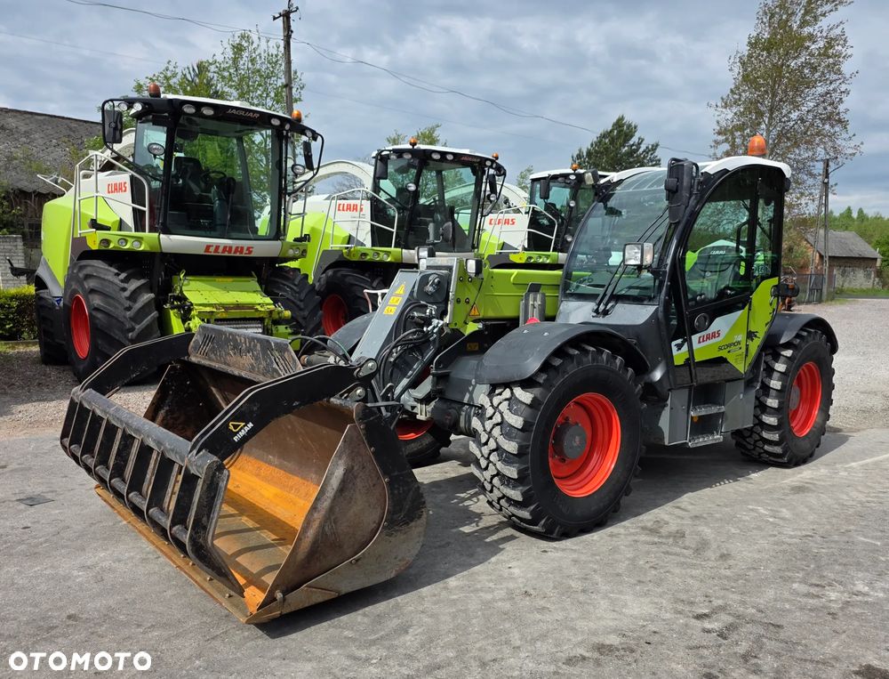 Claas Scorpion 741 VARIPOWER - 8