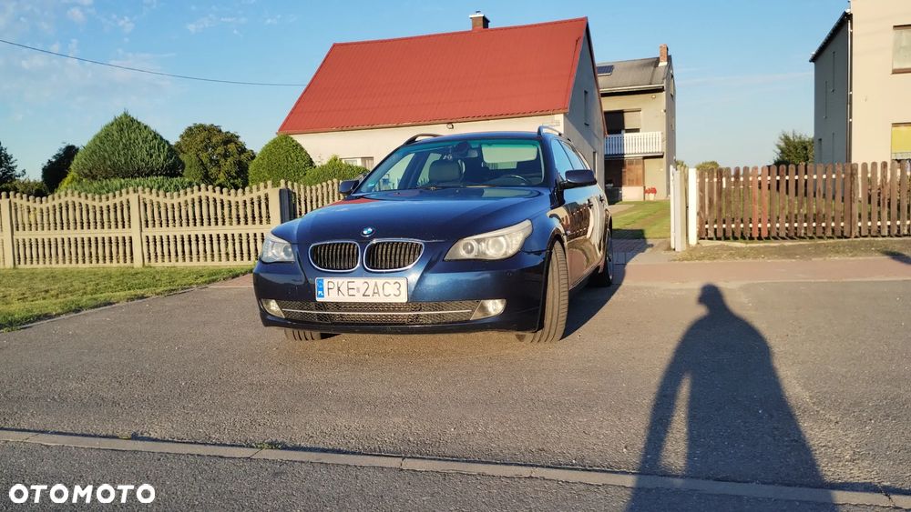 BMW Seria 5 520d Touring - 4