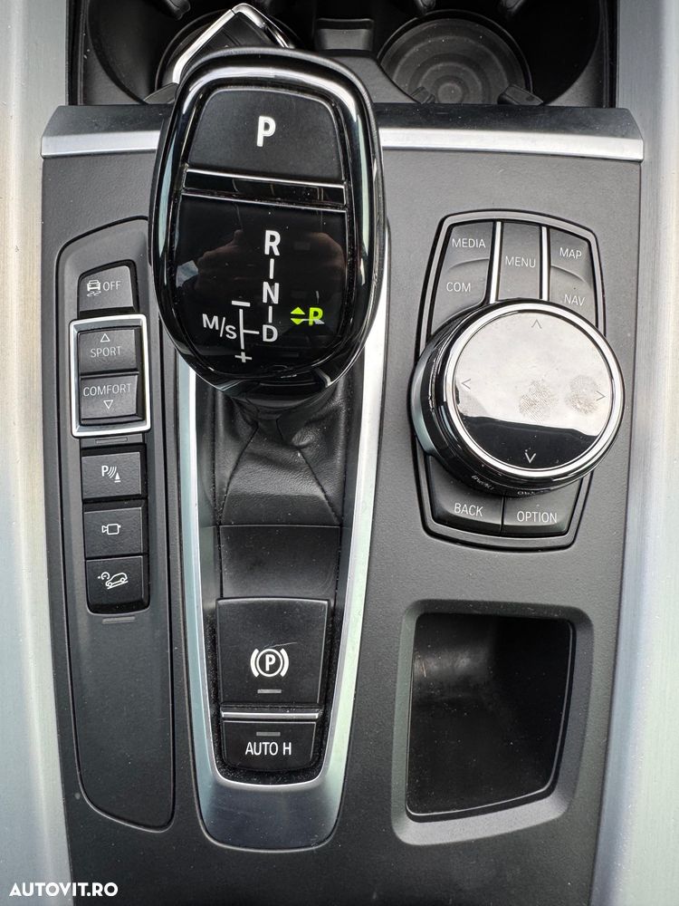 BMW X5 xDrive40d - 14