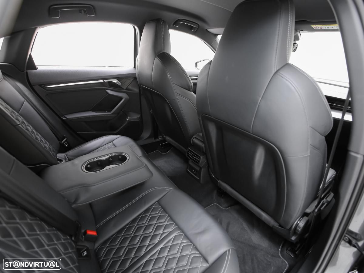 Audi A3 Limousine 30 TFSI S line S tronic - 12