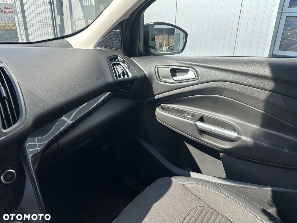 Ford Kuga 2.0 TDCi AWD Trend - 22