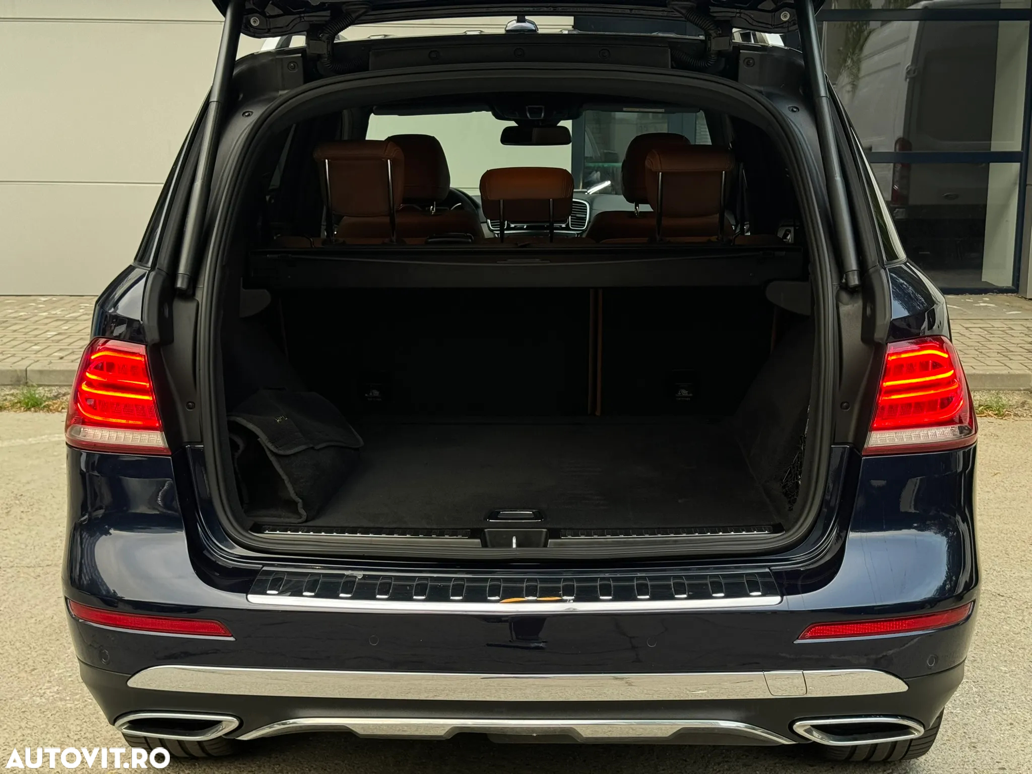 Mercedes-Benz GLE 350 d 4MATIC - 38