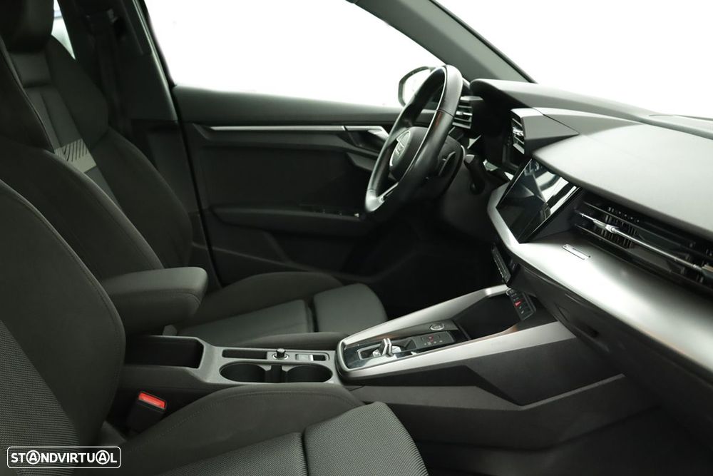 Audi A3 Sportback 30 TFSI Advanced S tronic - 19