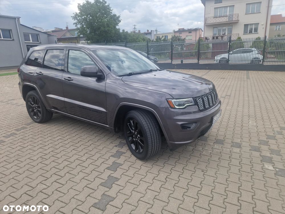 Jeep Grand Cherokee - 2